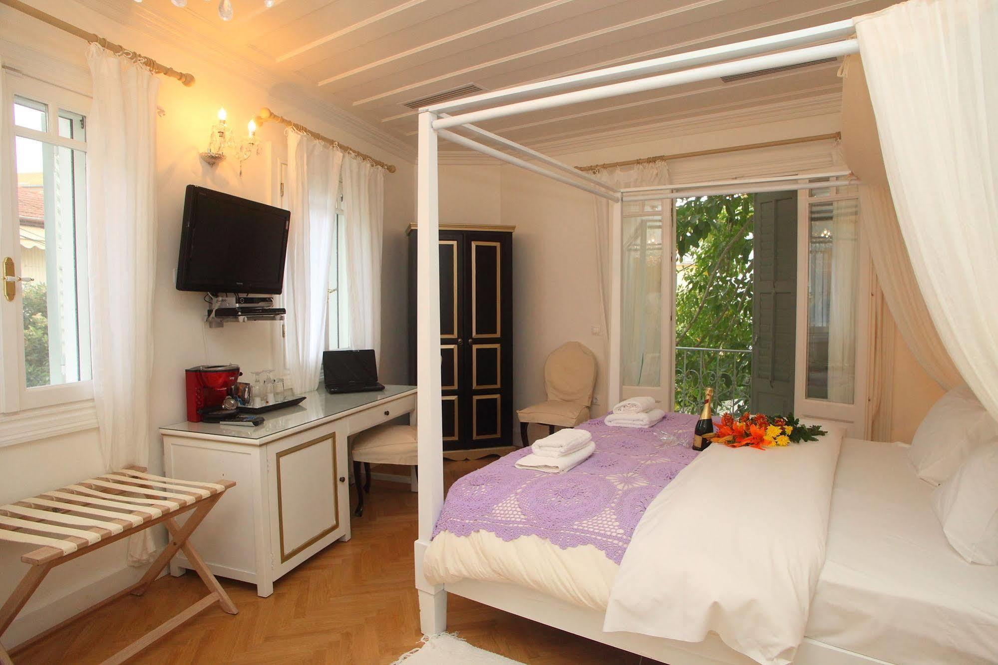 The Aigli Hotel Lefkada City ภายนอก รูปภาพ